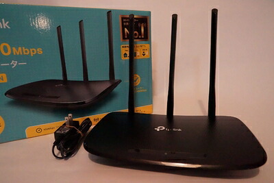 【中古】（新古品・未当てはめる品） TP-Link 無線LAN 無線電話ローカルエリアネットワーク ルータ TL-WR940N 450Mbps 11n/g/b 【 受け入れるとき勧める周囲の状況 4人 3LDK 2階建 】 3年