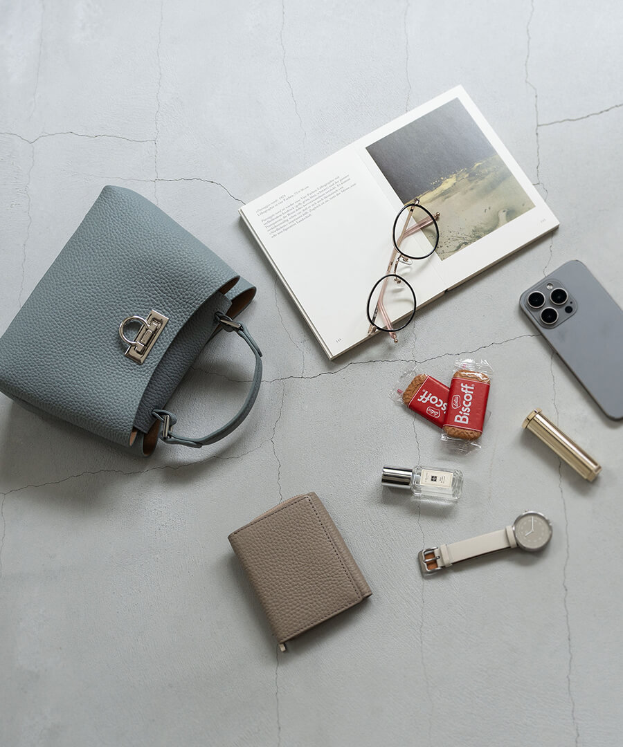 本革 ショルダーバッグ 斜めがけバッグ レディース【 Baby Marollet