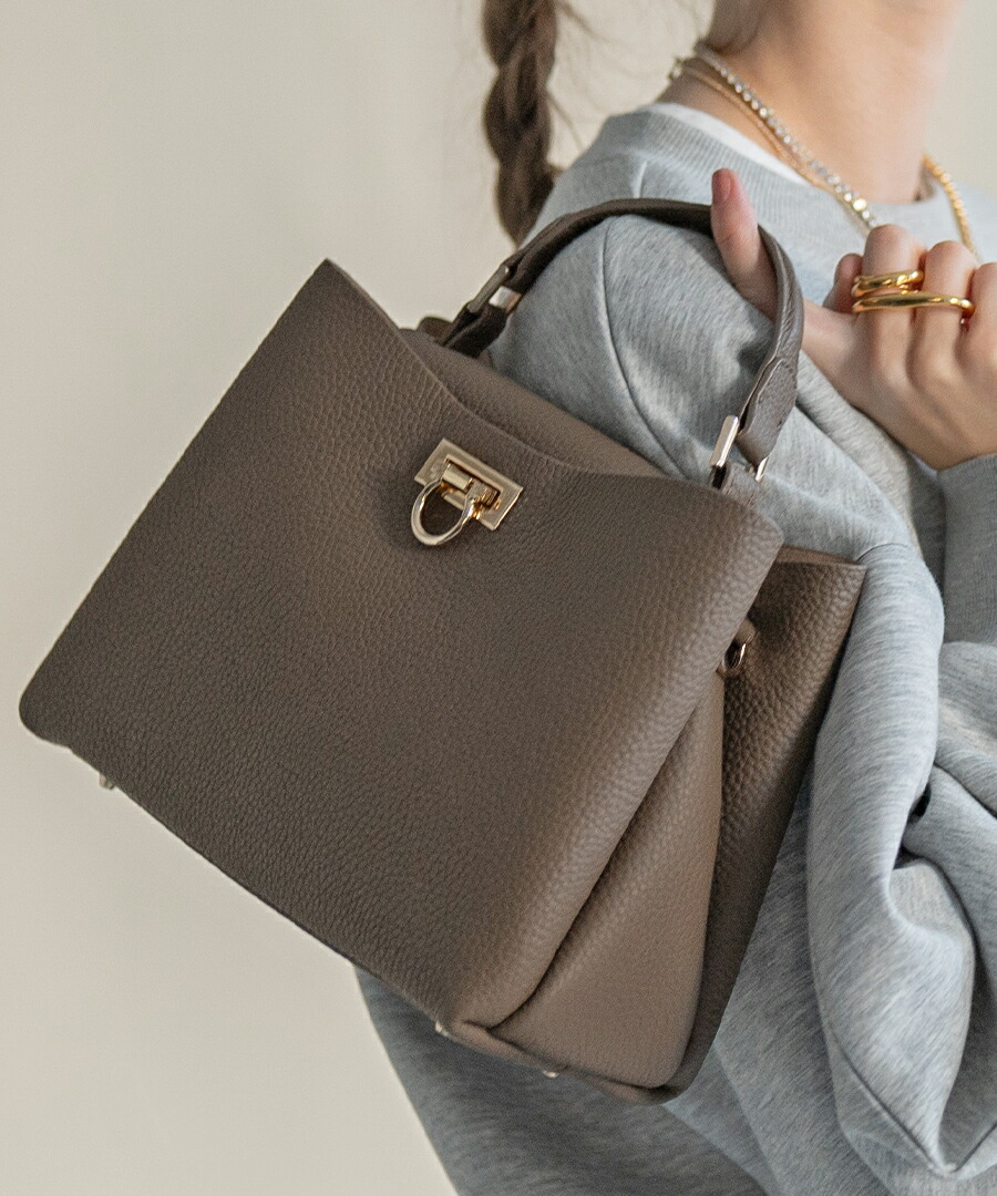 価格改定予定/11月中旬頃 本革 ハンドバッグ 2way ショルダー 価格改定予定/11月中旬頃 本革 ハンドバッグ 2way ショルダー