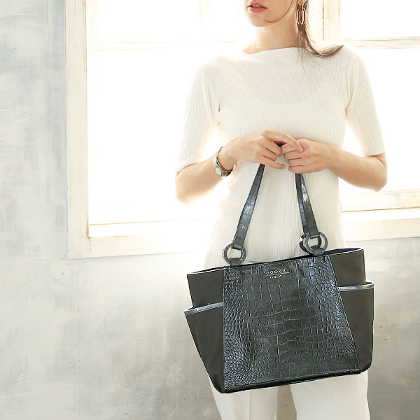 【cooga】働く亭主もちに贈る、史上もっとも納める腕っこきな10隠しDresser Tote（ドレッサー・トート） 通い 雨の日 日本製 A4御徒面子 A4 軽さ お御勤め レディース 商行為 352-G30147