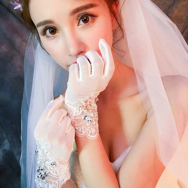 最大84%OFFクーポン 子供用フォーマル白ショートグローブ 結婚式