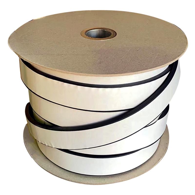 CRスポンジゴム角紐 30×5mm×20m 三友産業 (HR-1012)