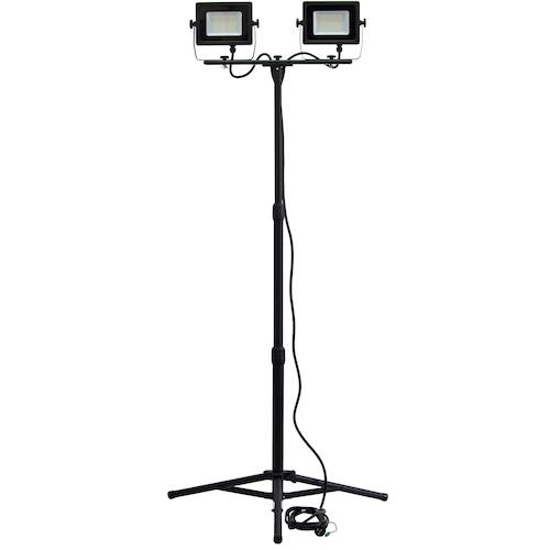 ■富士倉 三脚付W投光器100W〔品番:FWT100W〕【5545588:0】[送料別途見積り][掲外取寄][店頭受取不可]