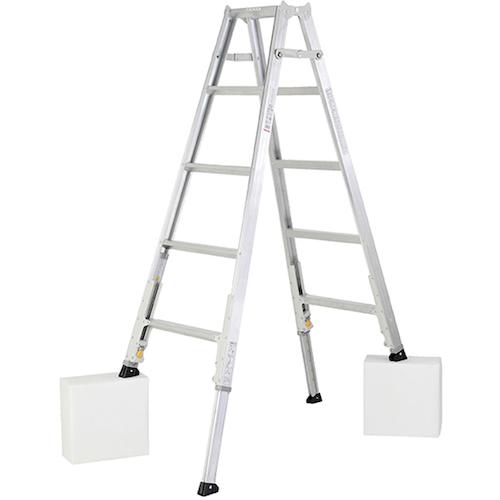 ■タスコ 伸縮脚付専用脚立〔品番:TA840KR3〕【5981040:0】[送料別途見積り][掲外取寄][店頭受取不可]