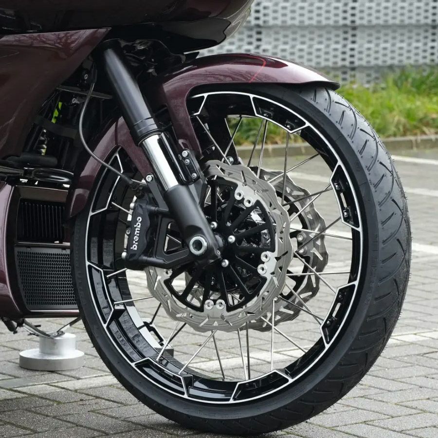 ハーレー 2024以降 ツーリング 23インチ用 フロントフェンダー (未塗装) サンダーバイク 52,724円