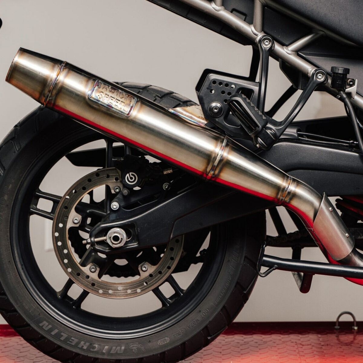 ★★★★FXR マフラー フルエキ！ステー付き！早い者勝ち！ Yahoo!オークション -「fxr」(ハーレーダビッドソン用) (マフラー)の