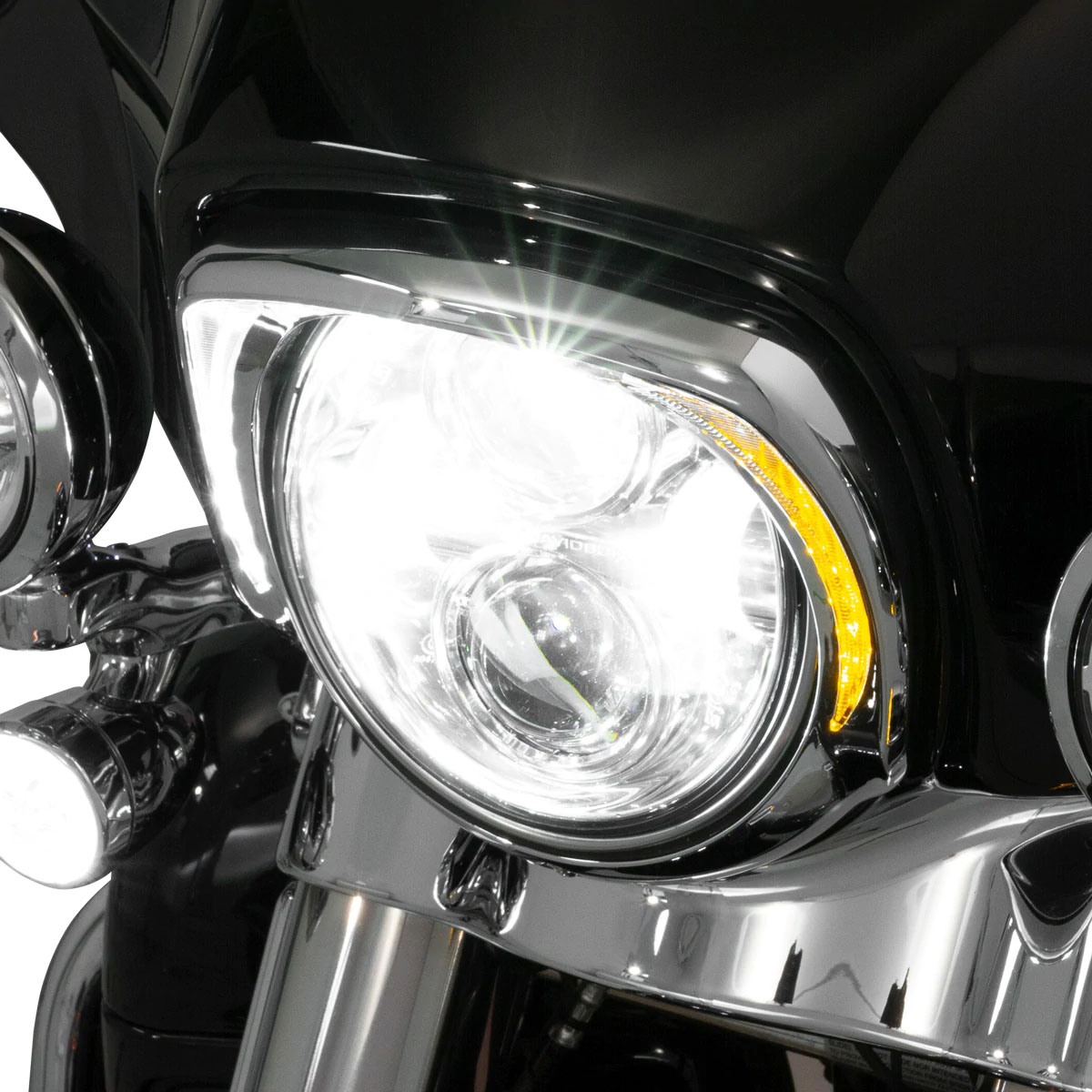 LED Fang ウインカー機能付きヘッドライトベゼル クローム 【CIRO】C45205