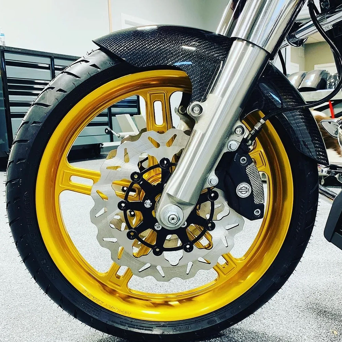 2014以降ツーリング カーボンファイバー ショーティー フロントフェンダー 21インチ用 【Hofmann Designs】563-04005