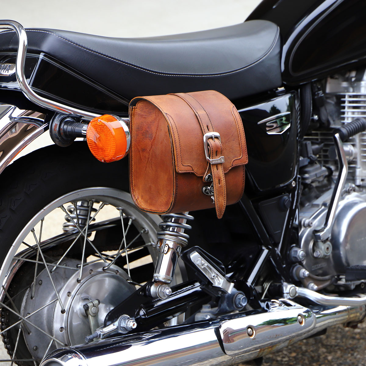 デグナー 小型レザーサドルバッグ ブラウン　SB-103-BR