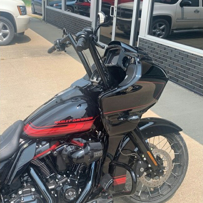 ロードグライド 1.5インチ フラットトップハンドルバー プラグアンドプレイキット 14インチ グロスブラック Fat Baggers 612914-B|ワールドモーターライフ