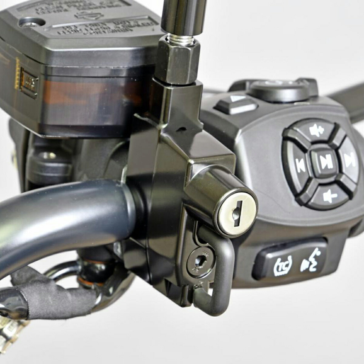 スポーツスターS、ナイトスター ミラーホルダー/ヘルメットロック付 (ブラック) SPEEDRA AHDHR01BK|ワールドモーターライフ