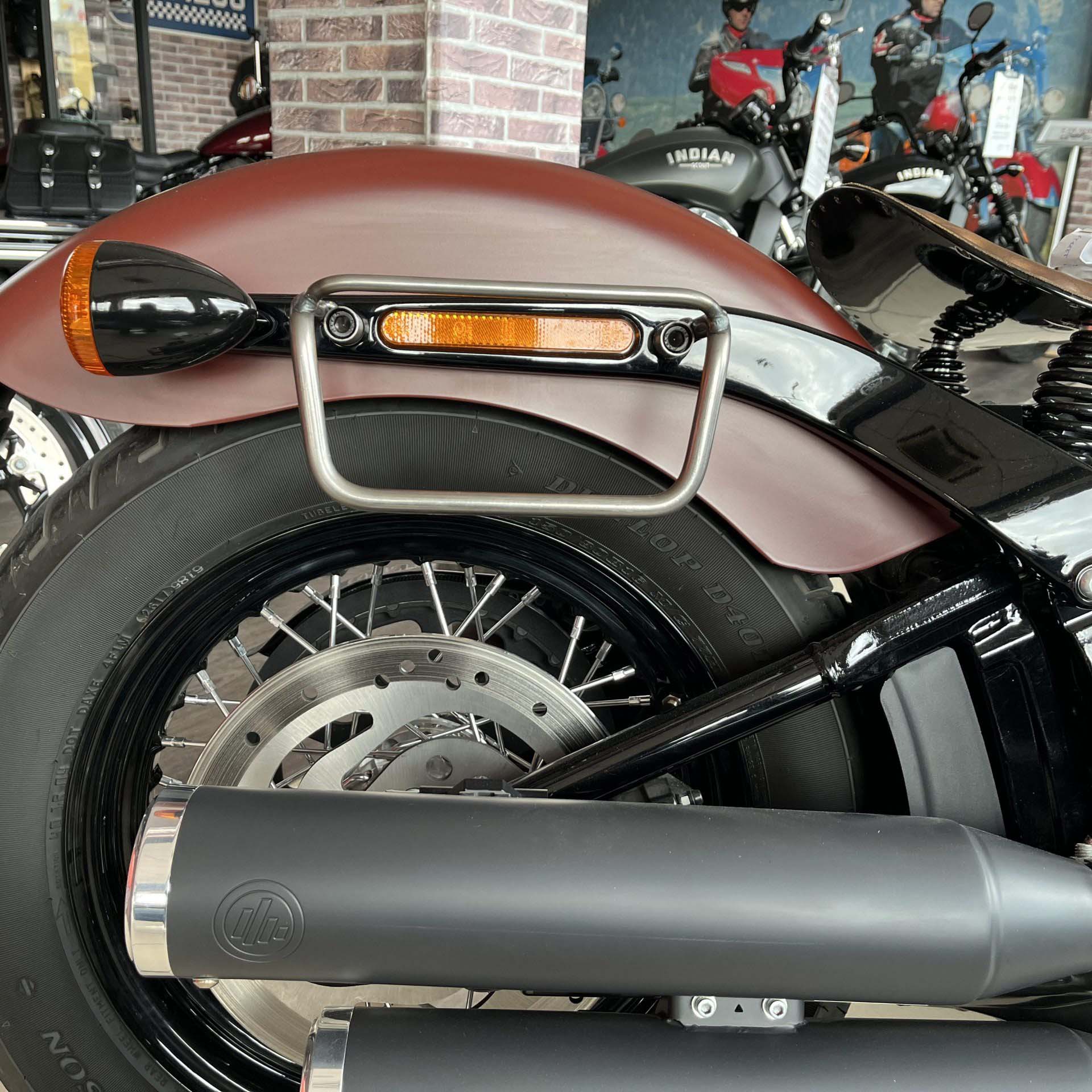 PODEROSA サドルバッグサポート 左右セット (ブラック) 【M8 ソフテイル ストリートボブ、スタンダード】LRSPT-FXBB-B