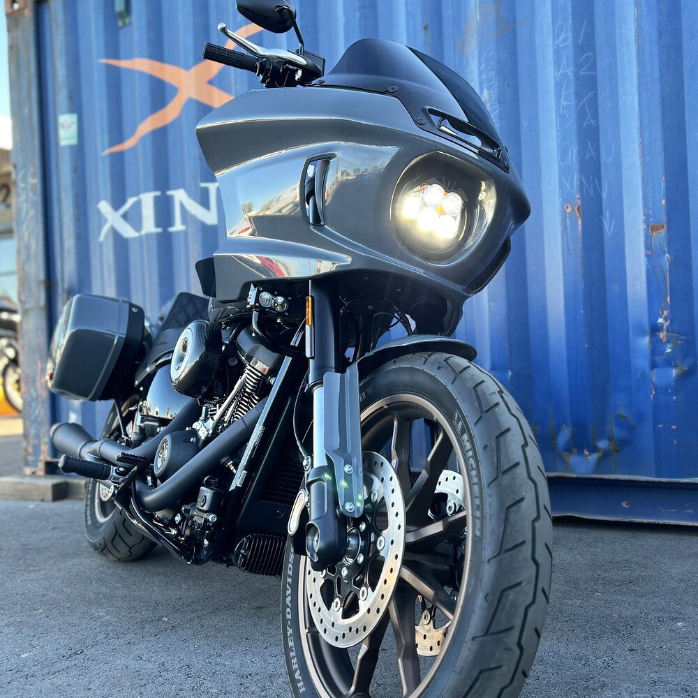 【Cali Raised Moto】FXLRST用 Baja Design LP4 ヘッドライトキット ホワイトK127053C