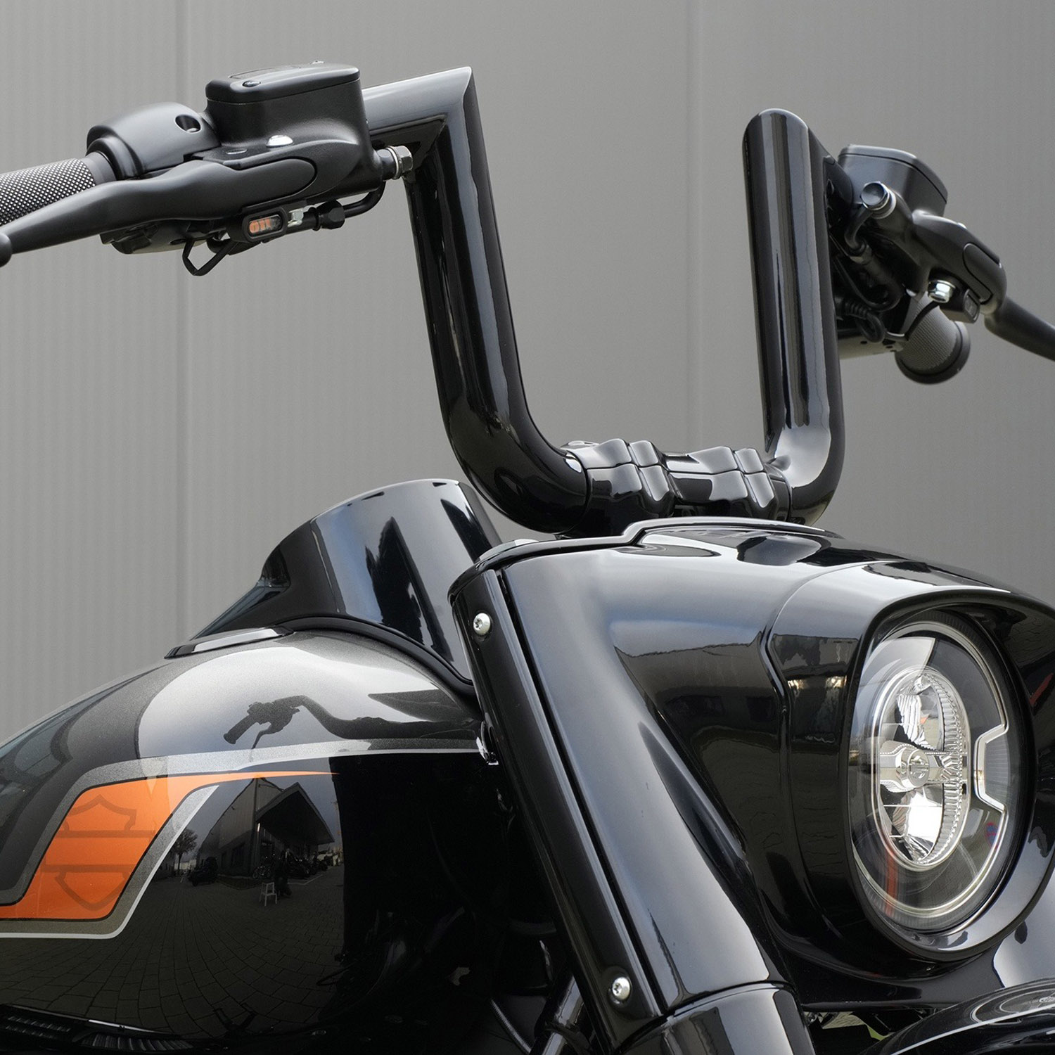 M8 ファットボーイ Atlas Wide ファットハンドルバー 25cm 油圧クラッチ用 (グロスブラック) Thunderbike