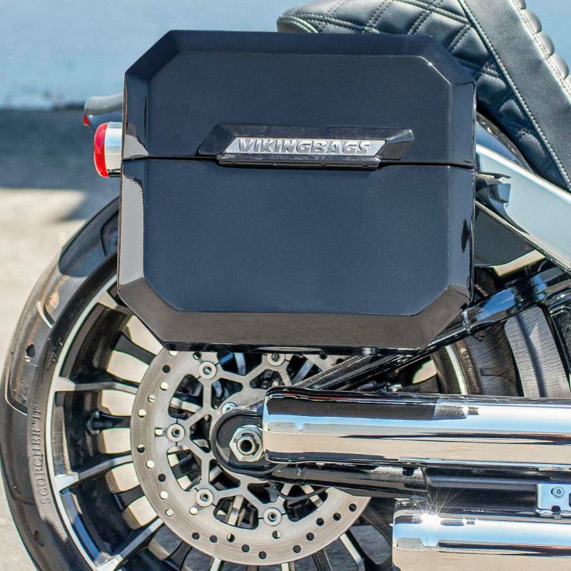 M8 ブレイクアウト Outlaw クイックマウント・スモール・サドルバッグ 10L 右用 (グロスブラック) Viking Bags|ワールドモーターライフ