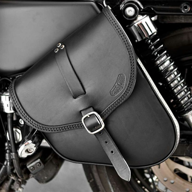 エンズクオイオ Gitan レザーサドルバッグ 6L (ブラック) スポーツスター｜ワールドモーターライフ
