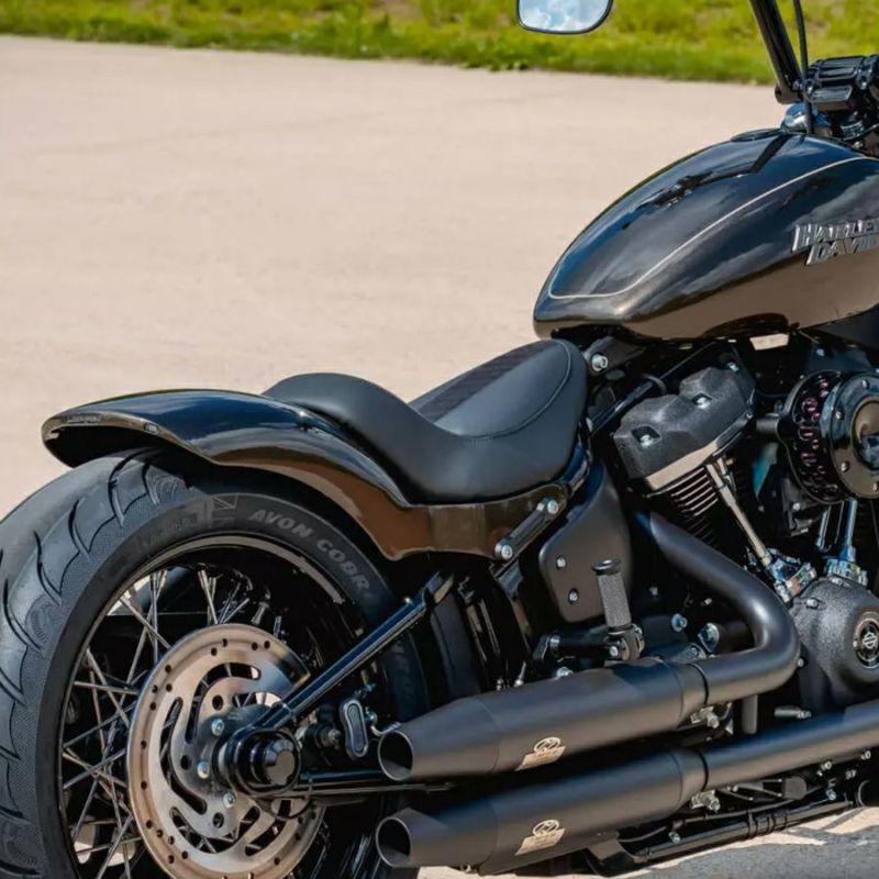 サンダーバイク スチールリアフェンダー 18インチ x 200mm用 レザー・ソロシート M8 ソフテイル