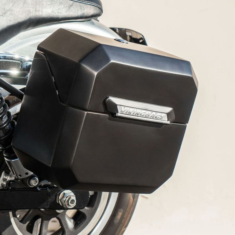 Viking Bags アウトロー クイックマウント サドルバッグ 20L (マットブラック) ダイナ ローライダー|ワールドモーターライフ