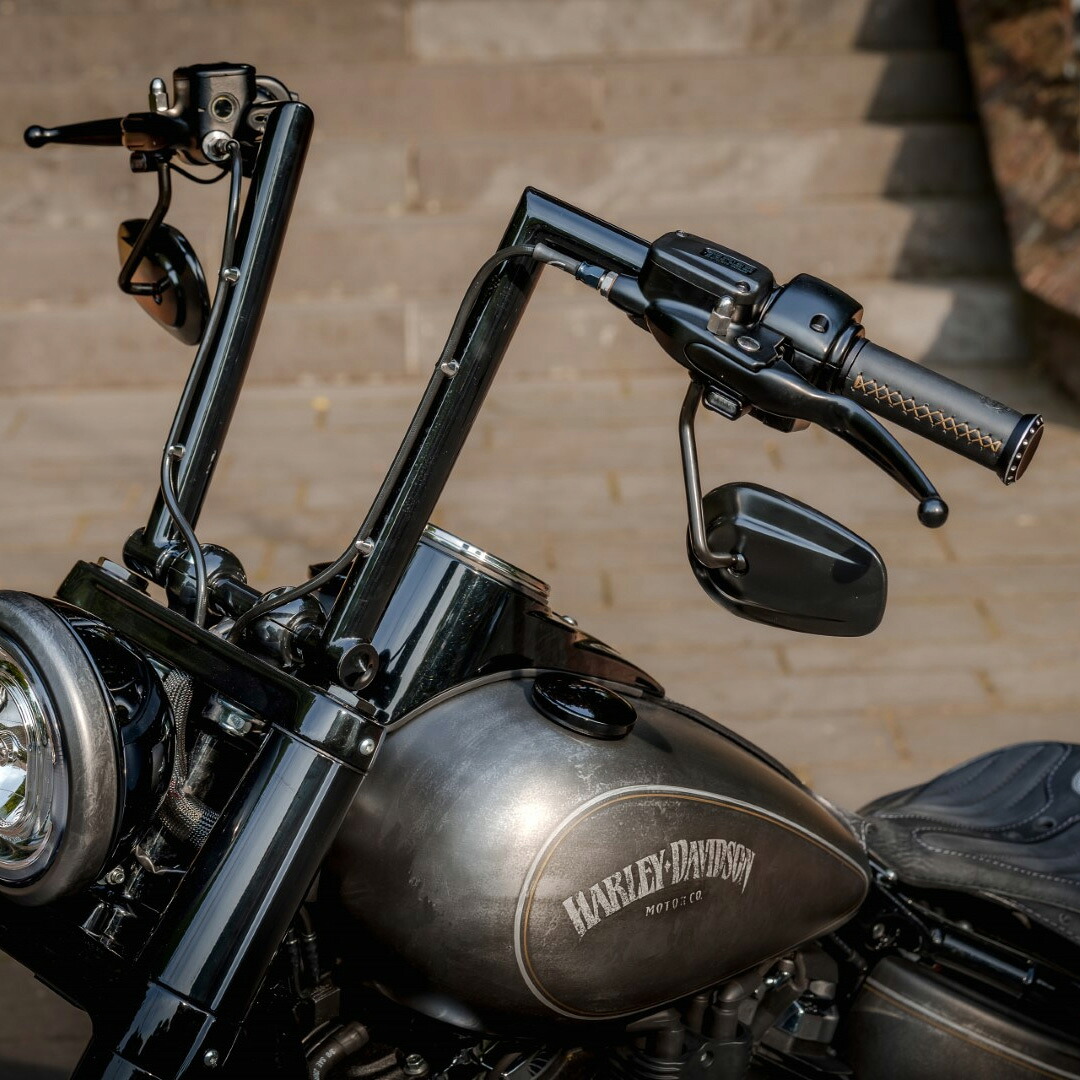 サンダーバイク フリップ2・エイプハンドルバー 34cm (ブラック) 63,897円
