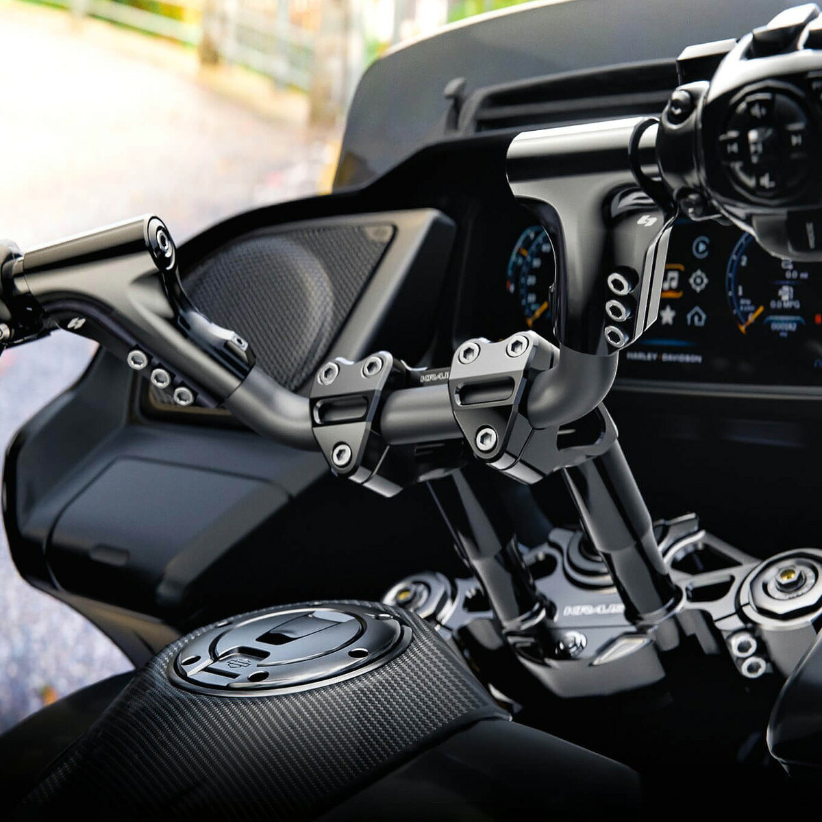 クラウス 2018～2024ソフテイル Open Road ハンドル/ライザーキット 10.5インチ (ブラック) 107,097円