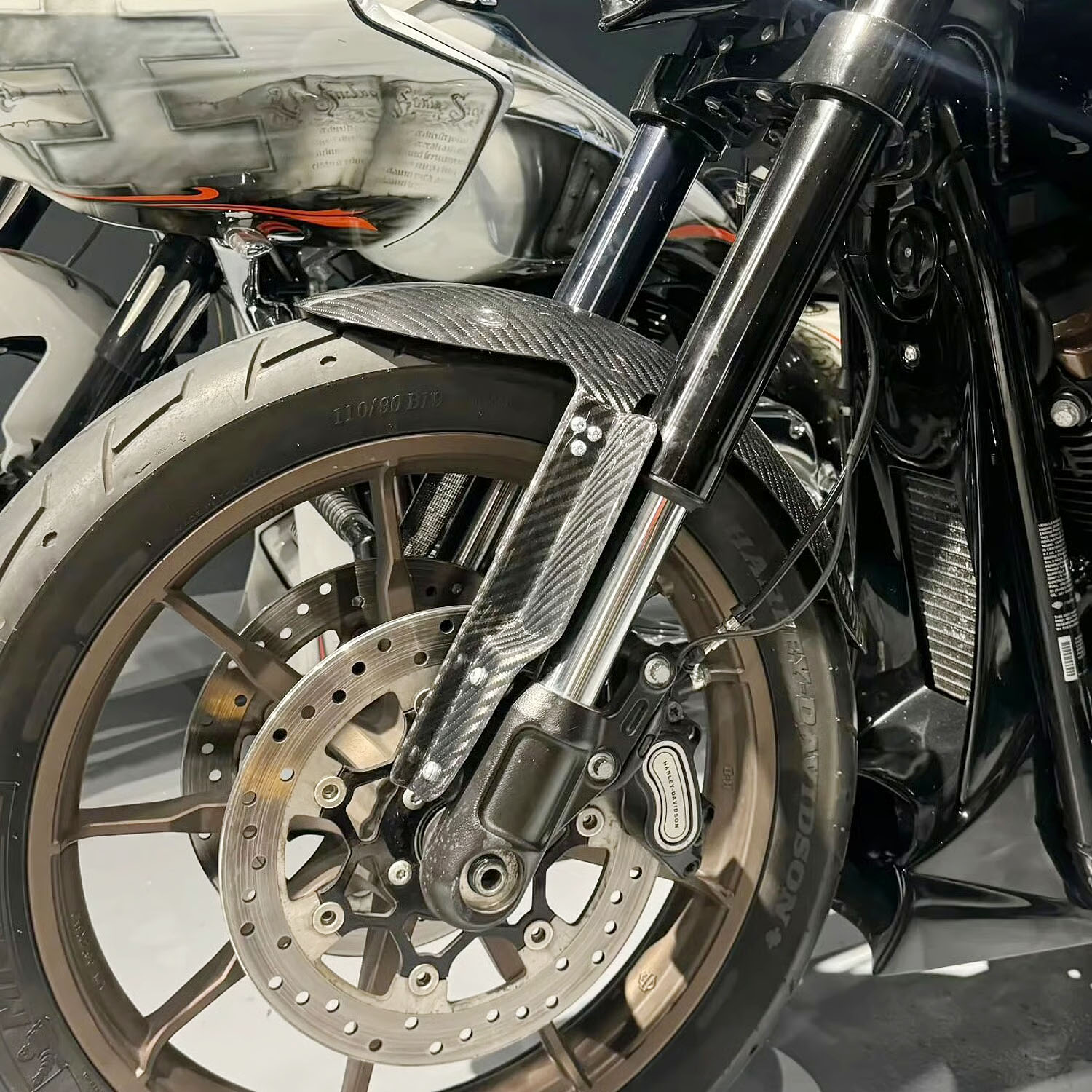 2020以降 FXLRS/ST 3ピース カーボンフロントフェンダー 綾織りカーボン Tommy & Sons|ワールドモーターライフ