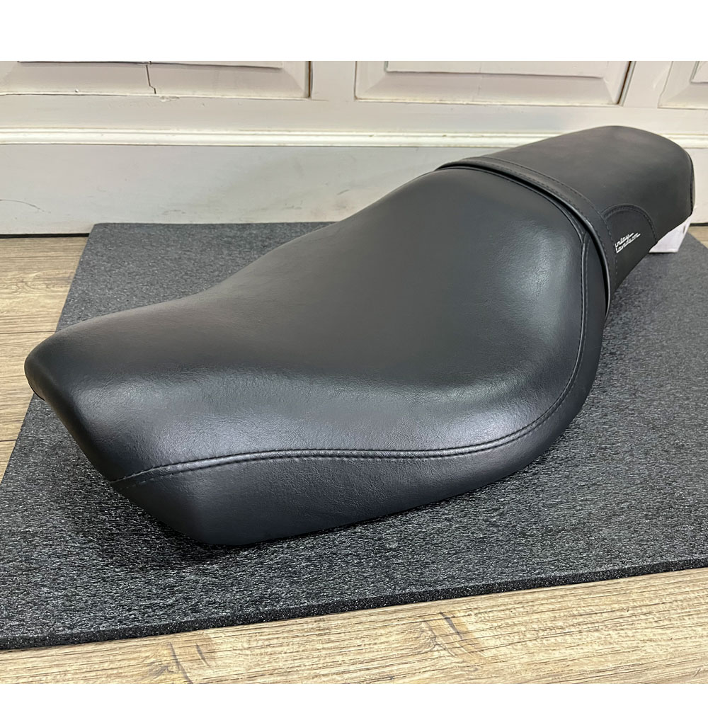 中古 ハーレー 純正2007～2009 スポーツスター用バッドランダーシート 51747-07