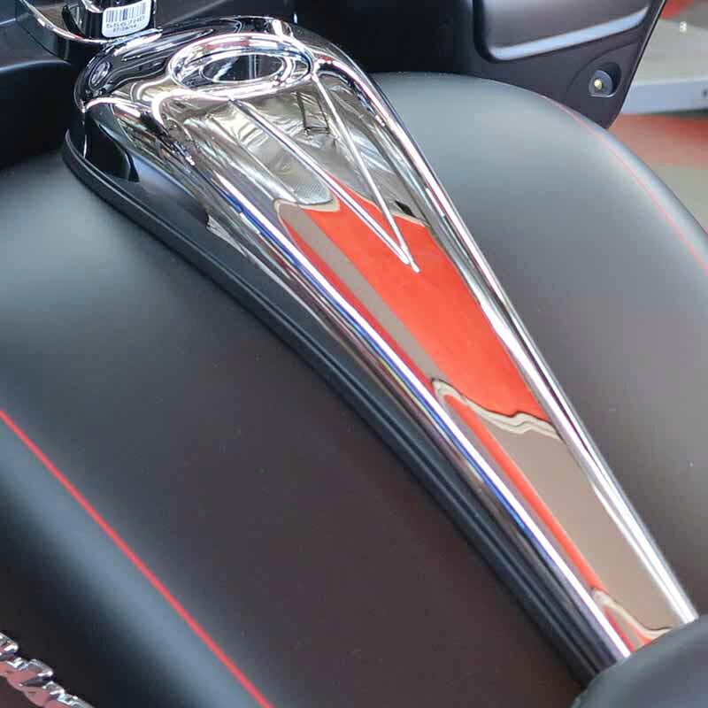 【Paul Yaffe's Bagger Nation】Clean & Simple スチールダッシュキット クローム