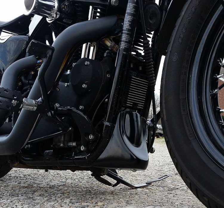 58882-04DH ハーレー純正フロントスポイラー ビビッドブラック【未使用】 Harley Davidson スポーツスター フロントスポイラー 2004〜22年