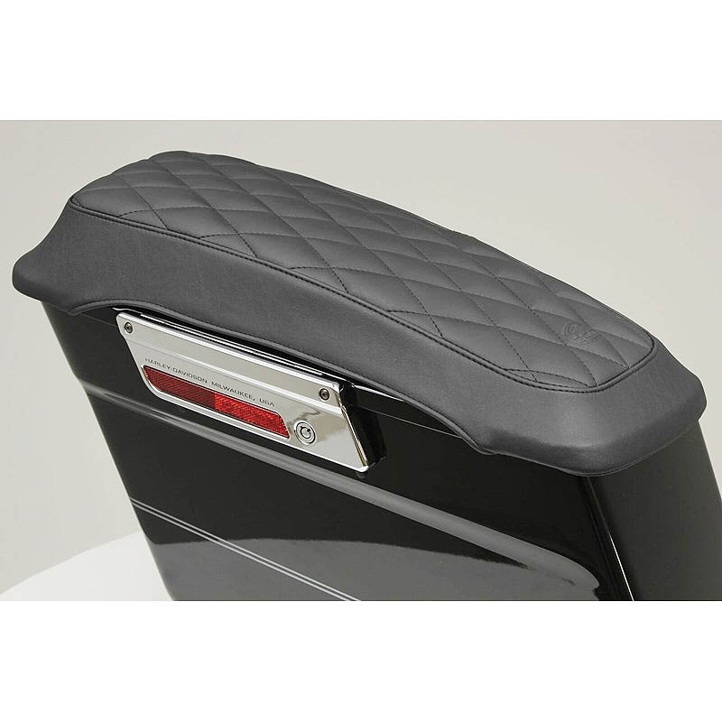 【マスタング】 77636 サドルバッグ リッドカバー　ダイアモンドステッチ 77636