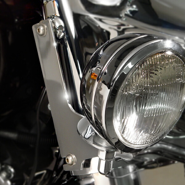 【ナショナル サイクル】 デタッチャブル・ウインドスクリーン用マウントKIT FLHR用 KIT-Q343｜ワールドモーターライフ