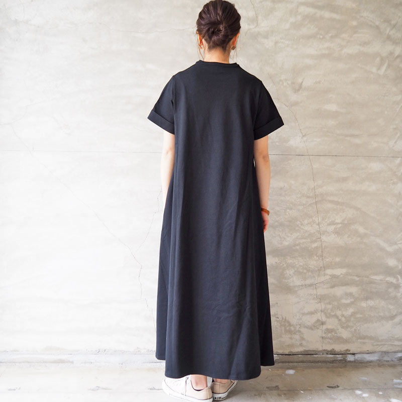 Ss21lt Mvs レディース カジュアルにもきれいめにも着れる着心地の良いワンピース 綿 オーグ Mvs シンプル ワンピース Aラインワンピース Aug ワンピース ロングワンピース カジュアル ナチュラル きれいめ おしゃれ ママコーデ 日本製 黒 ブラック ブラウン 無地