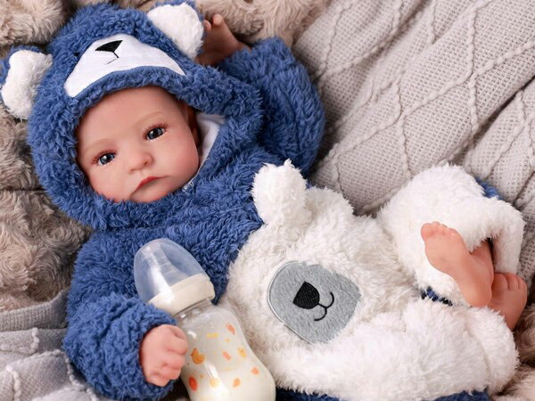 Lifelike Reborn Baby Dolls 即物的な乳飲み子あやつり人形 Aiden 本物そっくり！お坊っちゃんの新生児あやつり人形 ベイビードール