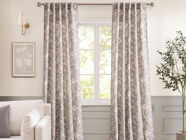 【幅97×丈214珊 2枚】 Laura Ashley ローラ アシュレイ Belvedere 引き幕 2枚書き割り （トープ） 38×84inch