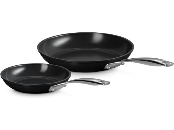 Le Creuset ル・クルーゼ 20＆26珊陶芸・ノン突っ支い棒・フライパン2個書き割り (黒いこと） 8＆10inch Essential Nonstick続きもの