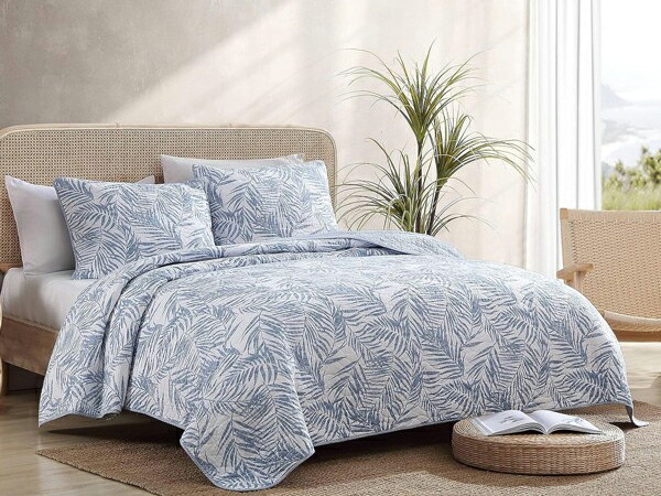 【キング】 Tommy Bahama トミーバハマ Palmday キルト3点セット （ブルーカナール） 243×264cm 薄手掛け布団1枚＆枕カバー2枚 寝具