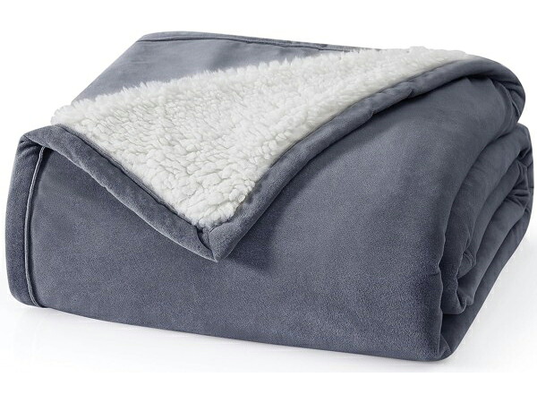 UGG アグ　Bliss リバーシブル・ブランケット　（ブルー）　178&times;127cm　Reversible Throw Blanket｜輸入セレクトショップハートランド