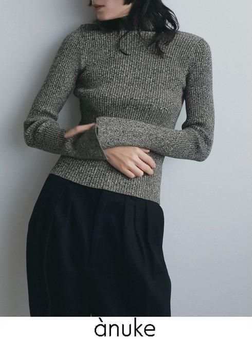 【予約】anuke アンヌーク Slit Turtle Knit★ 26秋冬.予約 62620539 ニットトップス 入荷予定 : 11月中旬～ 26冬受注会 スリットタートルニット トップス リバイバル｜HeartySelect 店