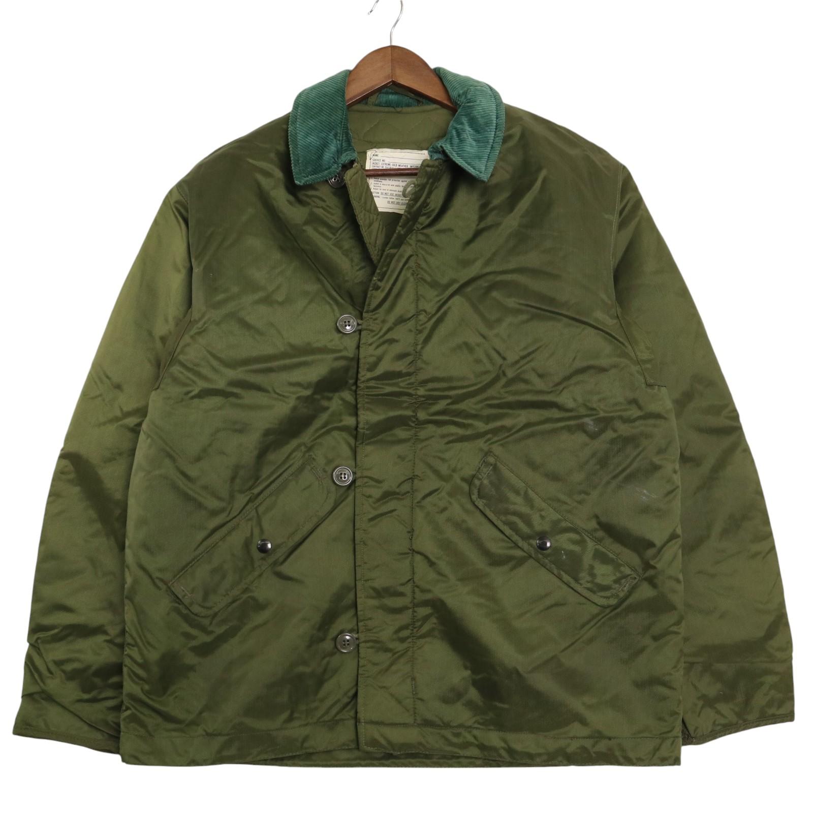 80年代 米軍実物 U.S.NAVY ECW ナイロン デッキジャケット ミリタリー オリーブ (メンズ MEDIUM) 中古 古着 A2294|YAMAHISA USEDCLOTHINGSHOP
