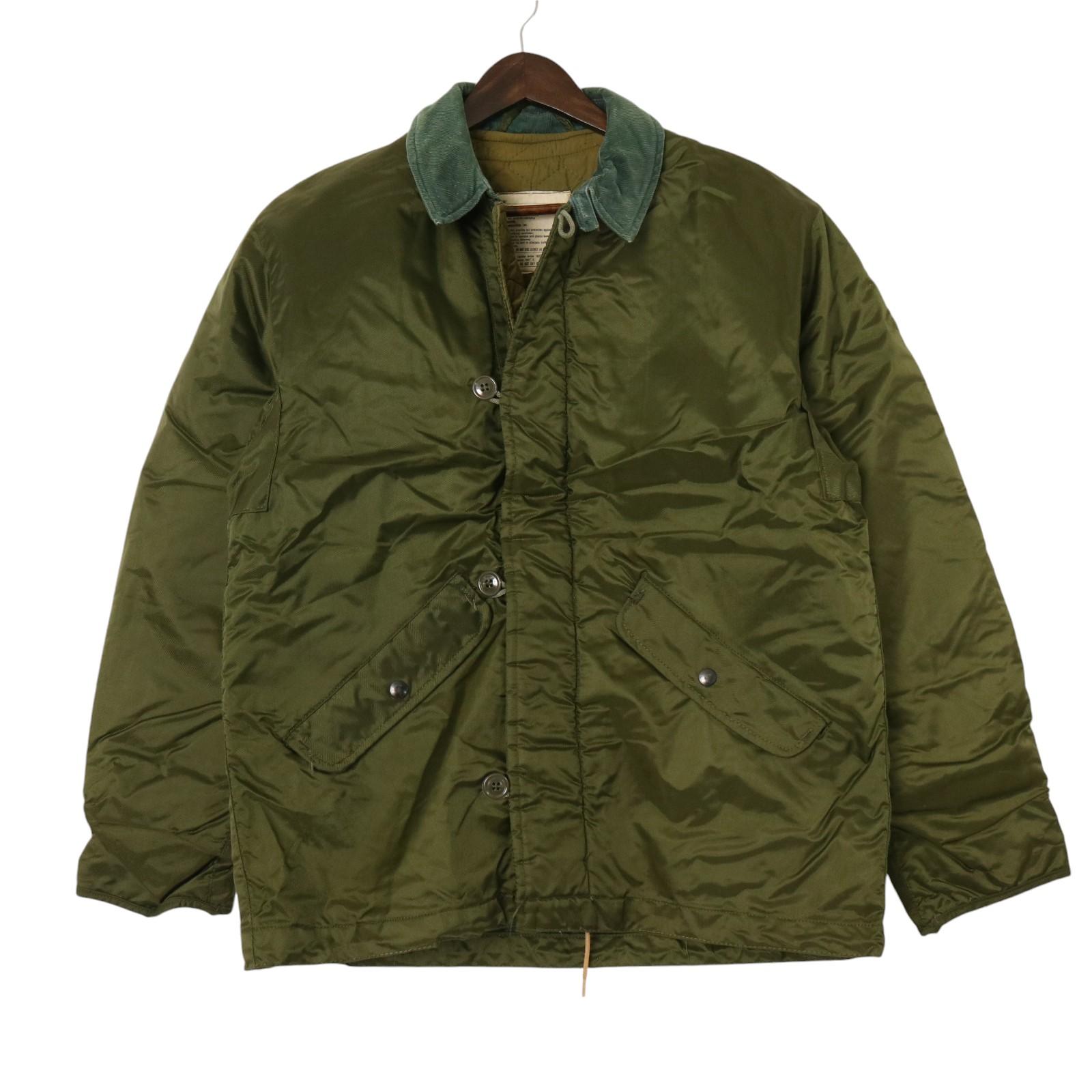 80年代 米軍実物 U.S.NAVY ECW ナイロン デッキジャケット ミリタリー オリーブ (メンズ M) 中古 古着 A2369|YAMAHISA USEDCLOTHINGSHOP