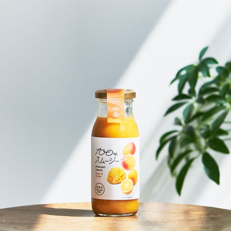 55 100 スムージーマンゴー オレンジ 180g 30本入 ストレート果汁だからデザート代わりに 朝食代わりに最適 素材をそのままミキサーにかけたような新鮮な味わいのフルーツスムージー 無高温多湿を避けて冷暗所で保存してくださ Diasaonline Com