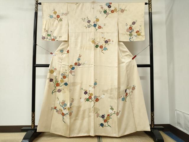 長閑やかさ屋御召しもの●打ち立てる460年・千總 短い訪問着 駒刺しゅう 枝梅文 金彩 高島屋取りまわし 正絹 珠玉 CABB4316yc