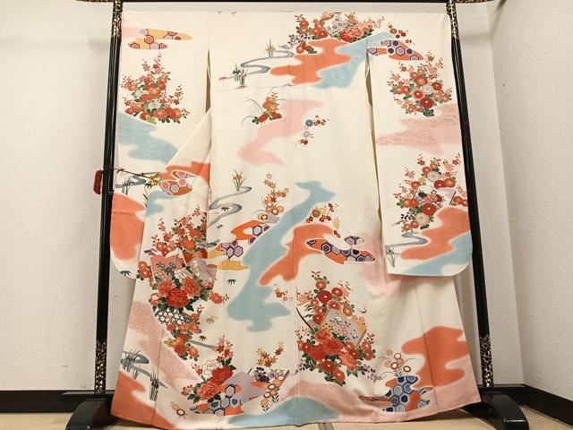 平和屋着物●豪華振袖　駒刺繍　草花冊子文　暈し染め　金彩　正絹　逸品　AABI7468ph｜平和屋