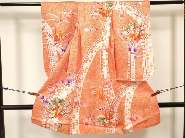 長閑やかさ屋御召しもの[]七五三 お嬢さん ３歳 祝着 参身 駒刺しゅう 折り鶴 糸車花文 金彩 珠玉 DABE7239ma