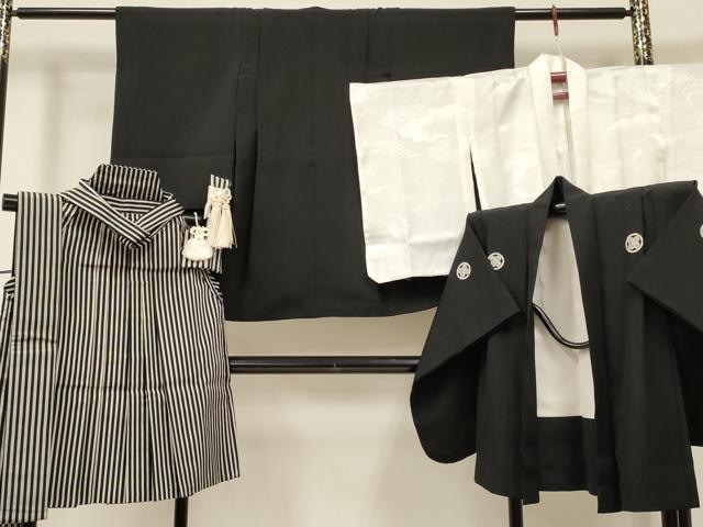 長閑やかさ屋御召しもの[]七五三 御坊っちゃん 御召しもの・黒紋付羽織・長襦袢(単衣)・行灯袴・小物仕掛ける 箱付き添い人 DABA3557ma