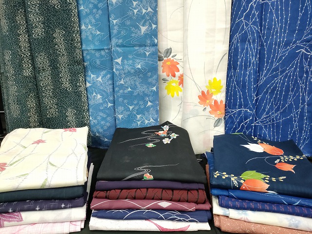 長閑やかさ屋中央局■夏物 小紋 絽 紗 洗える御召しもの まとめて20点 鶴 重要人物 花柄 墨付き 着付ける能力のある過半数 se3603
