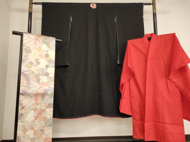 長閑やかさ屋御召しもの[]七五三 御嬢さん ７歳 祝着 四つ身 長襦袢・袋帯書き割り 枝花地紋 黒地 珠玉 AABE2253ja