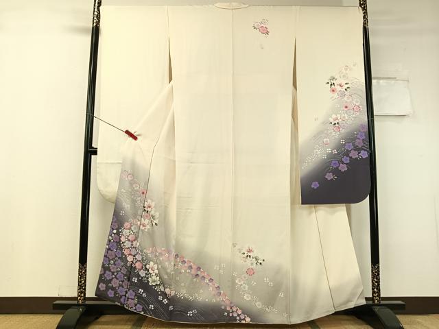 長閑やかさ屋お召しもの●晴れ晴れしい振袖 墨付き 立波花文 暈し染め 正絹 珠玉 CABC9666vp