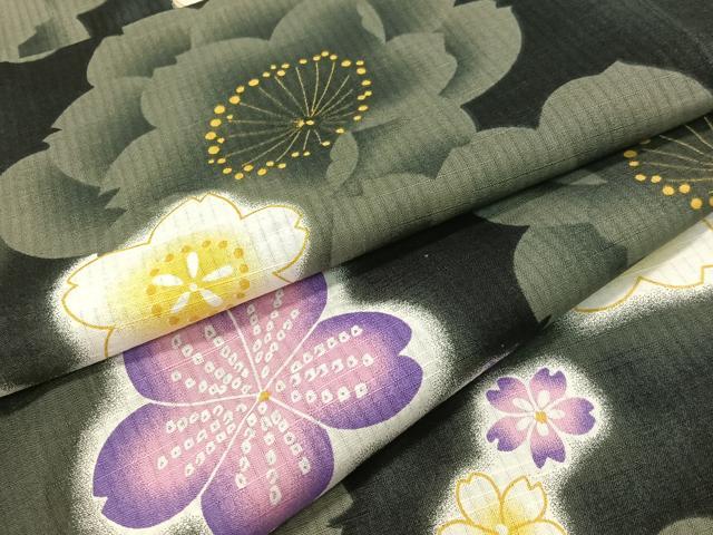 長閑やかさ屋御召しもの∴夏物 浴衣 舞花文 黒地 綿 珠玉 CABG1982vp