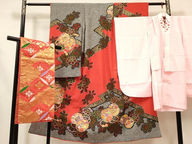 長閑やかさ屋御召しもの[]七五三 うしろ帯 ７歳 祝着 四つ身 肌付き(無双仕立てもの)・袋帯仕掛ける 駒刺しゅう 鴛鴦鼓花文 金彩 DABA3582ma