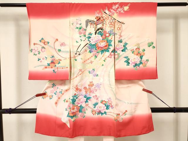 平和屋着物[]お宮参り　女の子　祝着　産着　初着　のしめ　几帳御所車牡丹花文　暈し染め　金銀彩　逸品　DABA3778ma｜平和屋